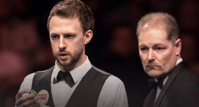 包夹迫使其 包夹迫使其