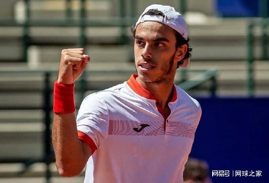 与此同时 与此同时